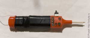 Плата логического пробника в корпусе от маркера