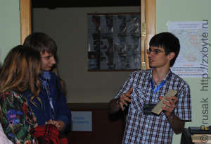 В процессе проведения экскурсии по выставке