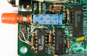 Доработка для отключения повышенной яркости черного цвета в приставке «Эльф»