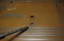 Совмещаем две платы клавиатуры по бобышкам-ловителям