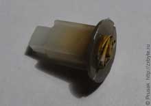 Толкатель с бумагой