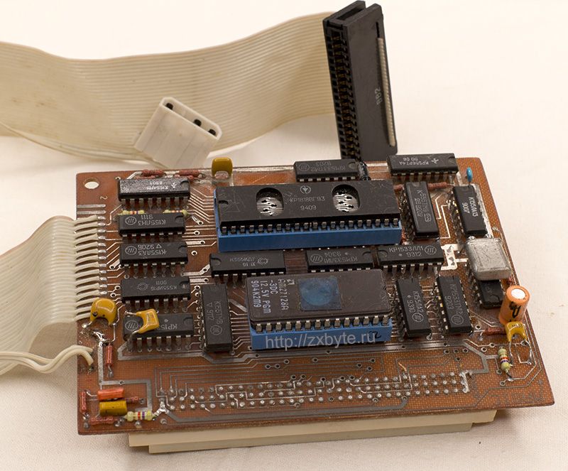 Неизвестный контроллер дисковода для компьютера «Байт»