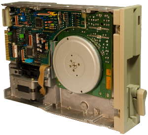 Teac FD-55GFR с платой версии 099 Teac FD-55GFR с платой версии 099