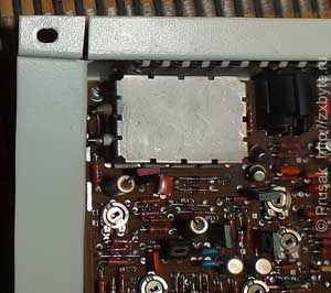 Расположение ВЧ-модулятора в новом Байте. Видно, что модулятор сдвинут вниз