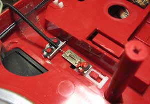 Тросик, закреплённый к кассетоприёмнику